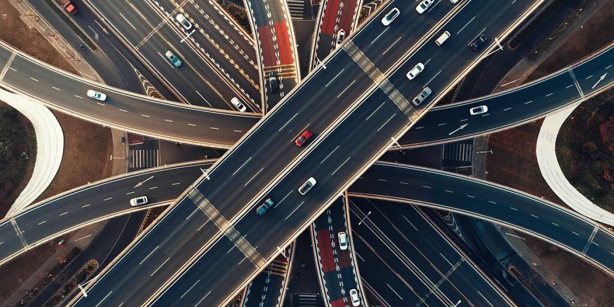 Some Are Double-Digit Growth, Others Hunkering Down at 10%: What Carmakers’ 2026 KPIs Reveal