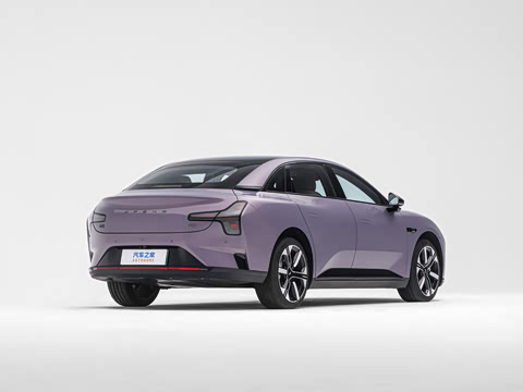 Vehicle gallery image
